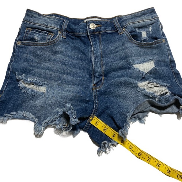 Just USA Shorts Distressed Raw Hem Denim Large - Picture 9 of 12